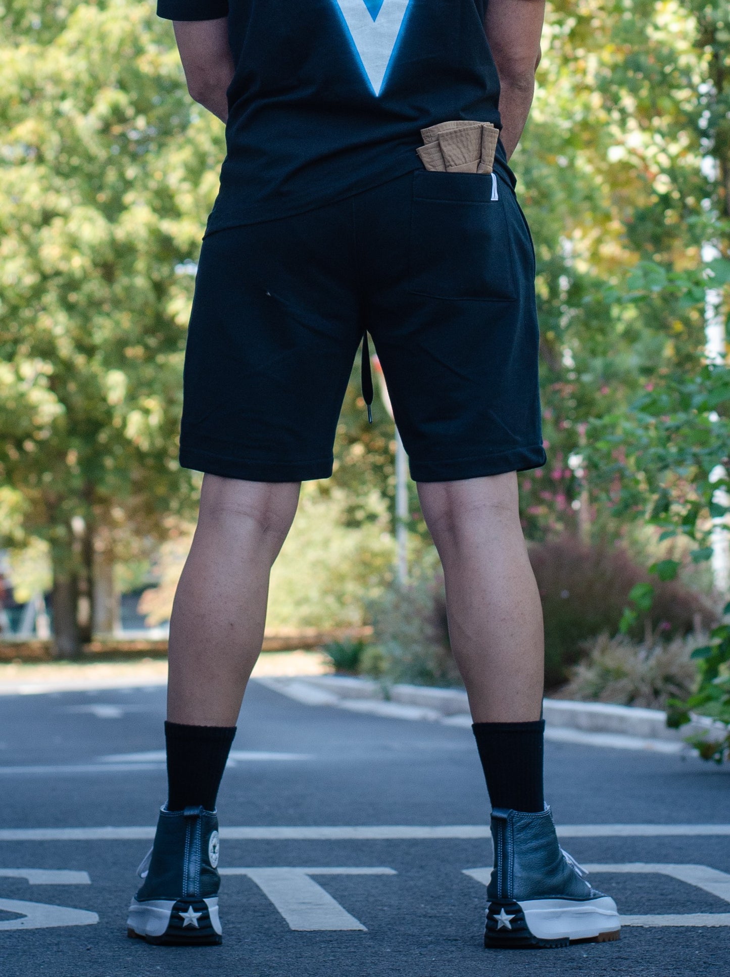 Short V